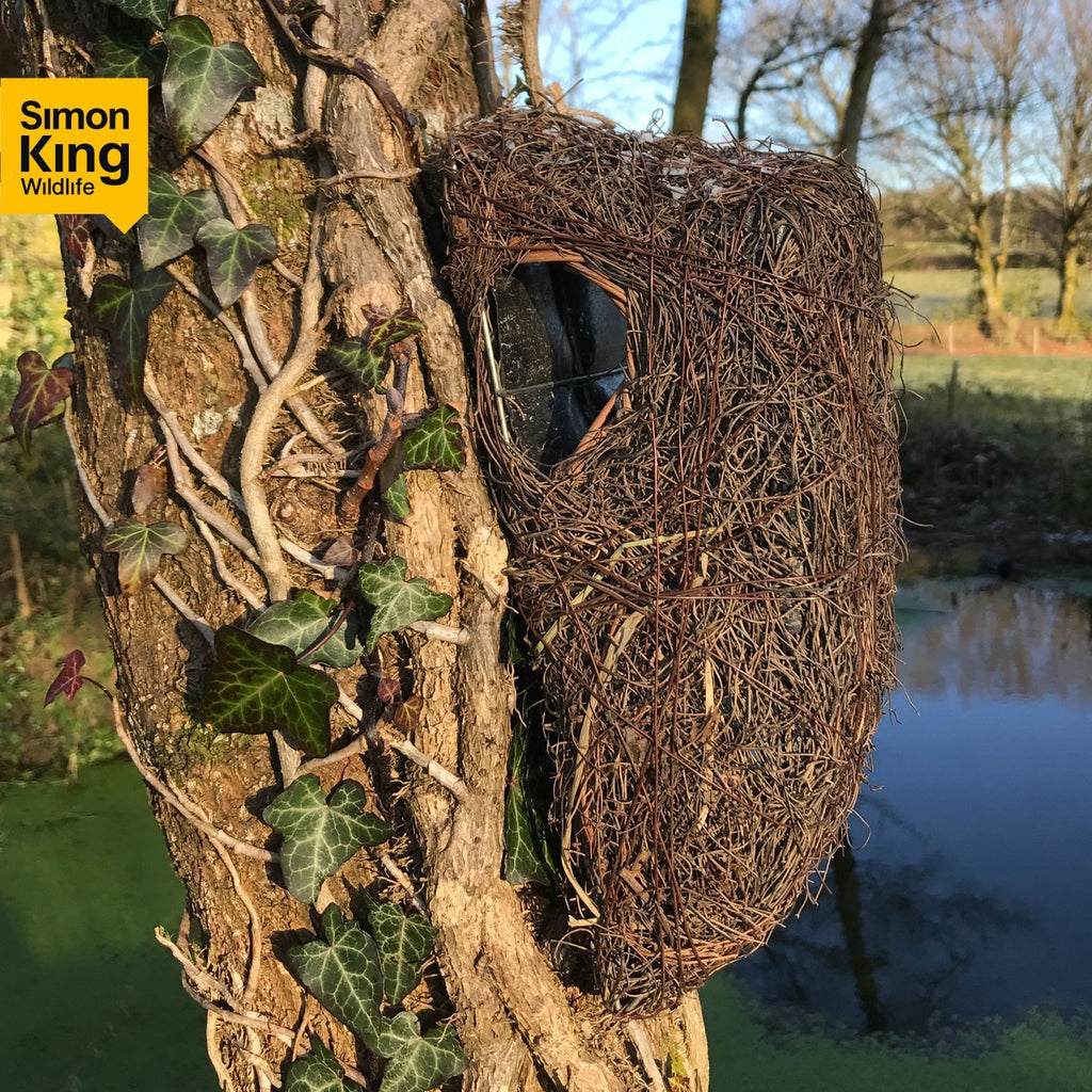 Simon King Brushwood Tree Nest Pouch